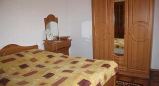 Гостиница Кипарис Орловка Двухместный номер Делюкс с 1 кроватью + дополнительная кровать-4